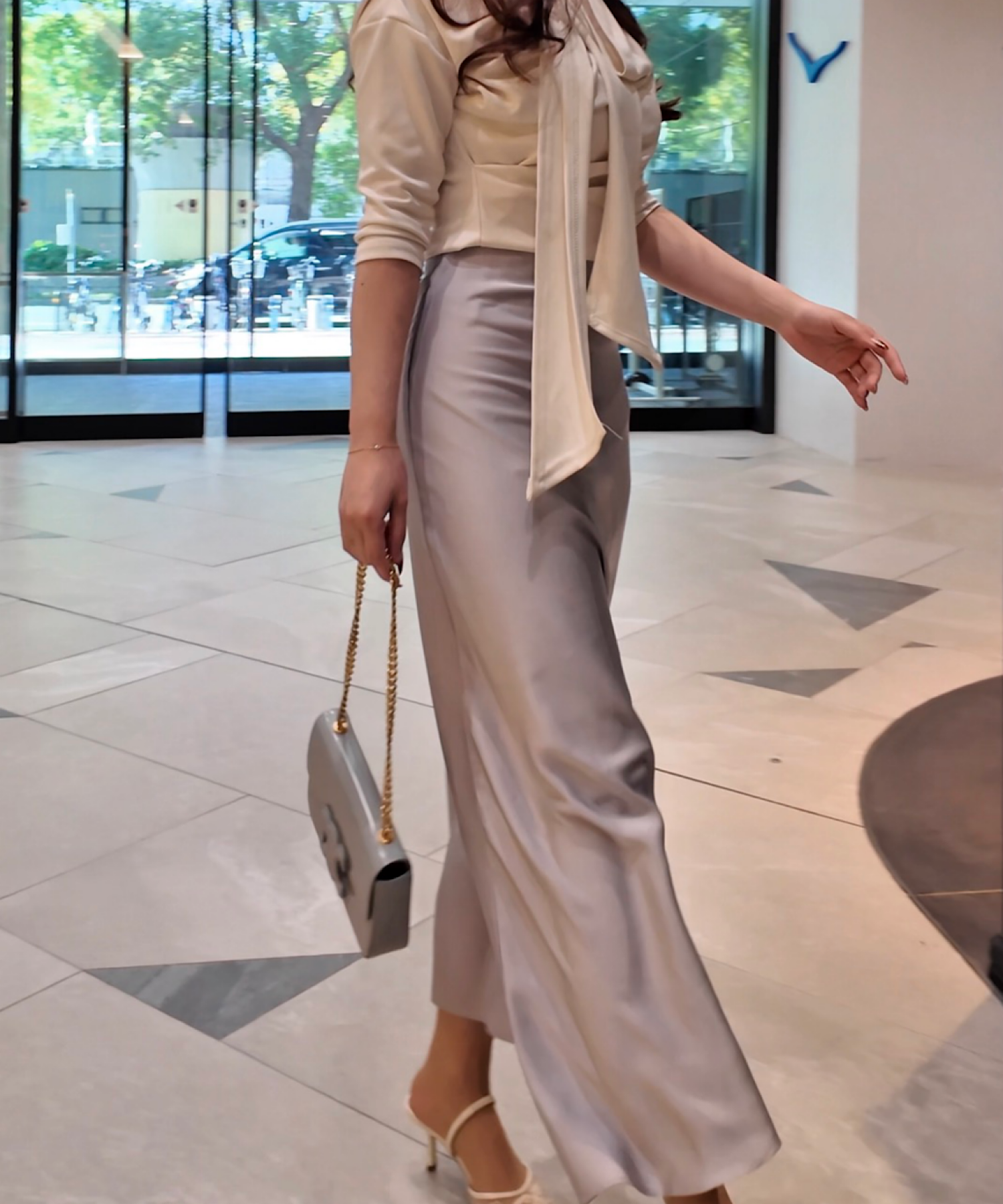 【一部カラーサイズご予約商品】ミニマルサテンドレープ スカート