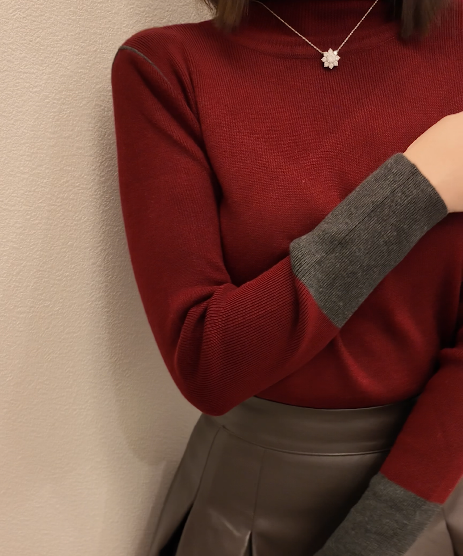 ウールポイント配色タートルネックニット【公式限定】