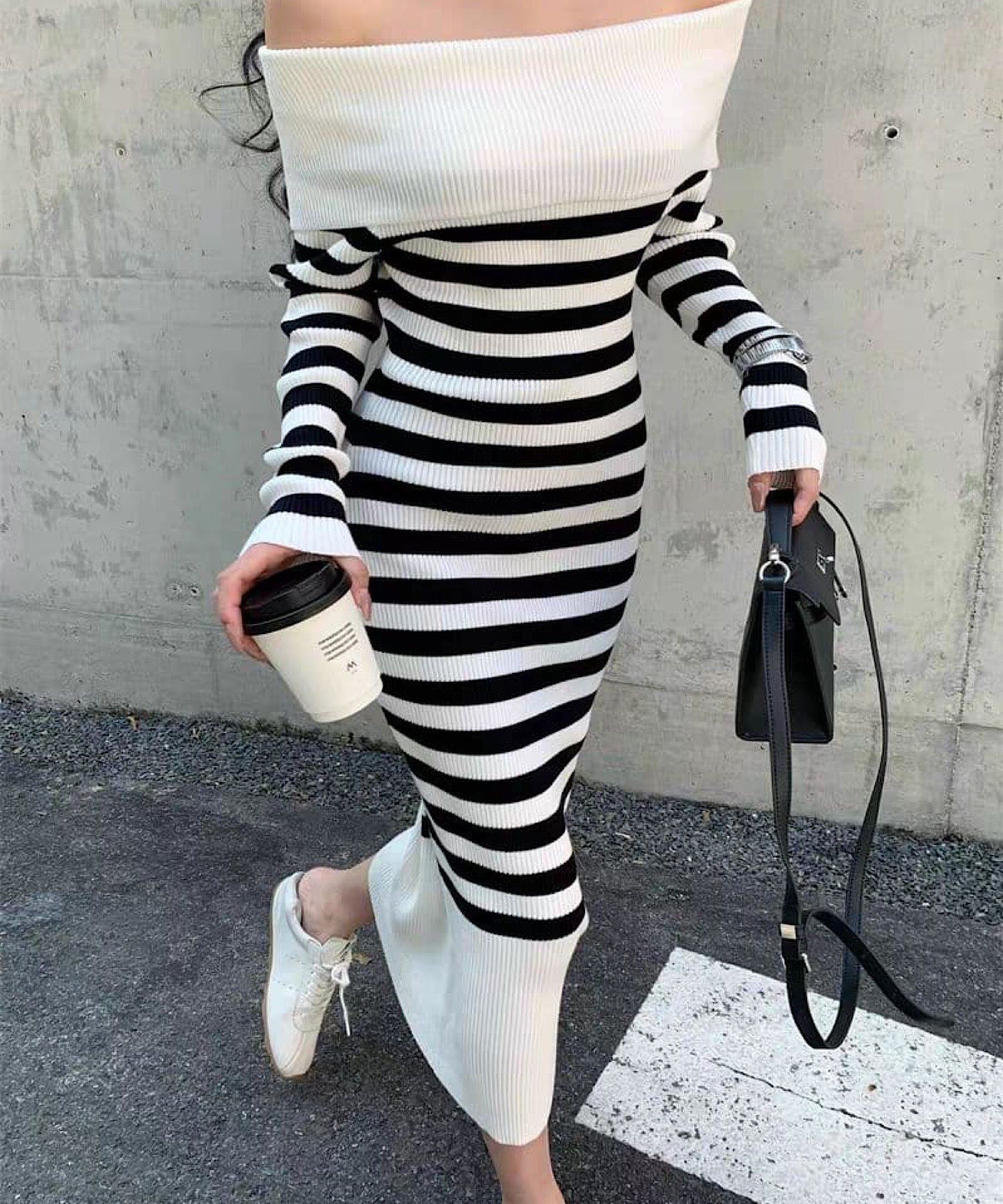 ボーダーオフショルダー ニットワンピース