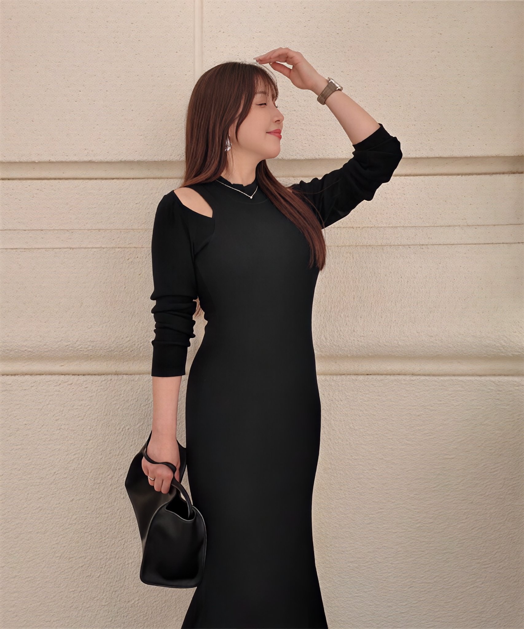 ショルダースリットニットワンピース