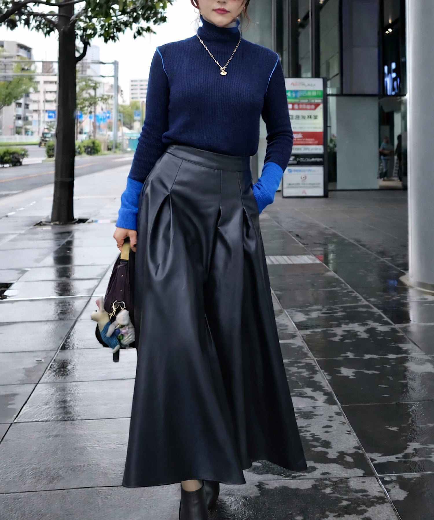 【ご予約商品】ウールポイント配色タートルネックニット