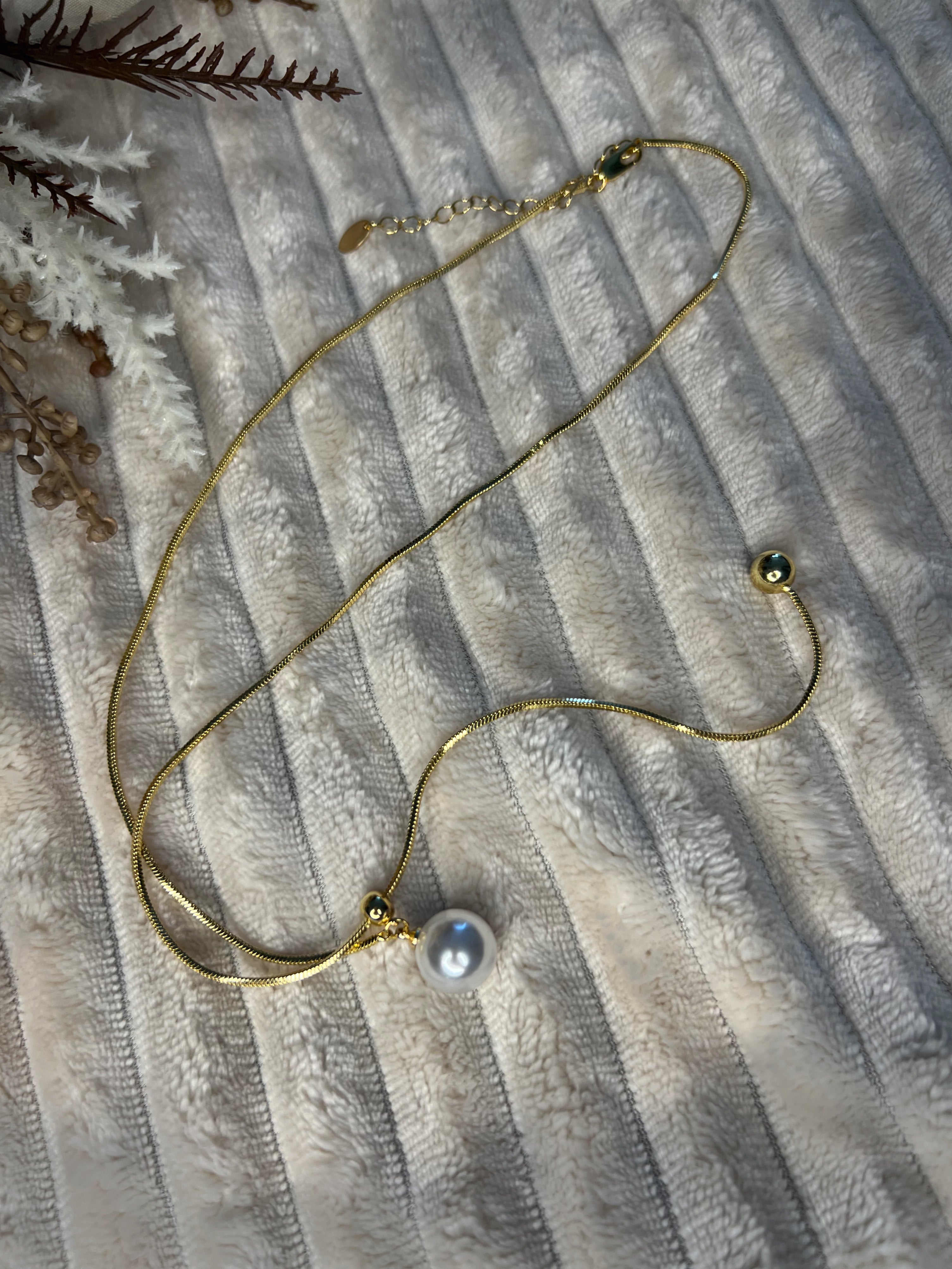 パールスライダーネックレス