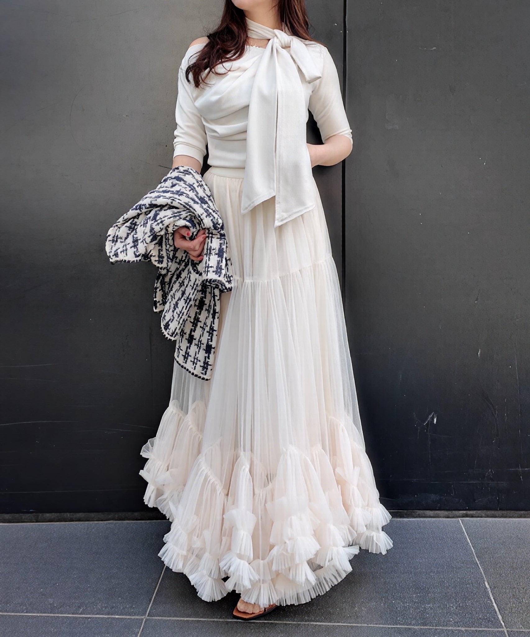 ラグジュアリー3ティアードマキシスカート