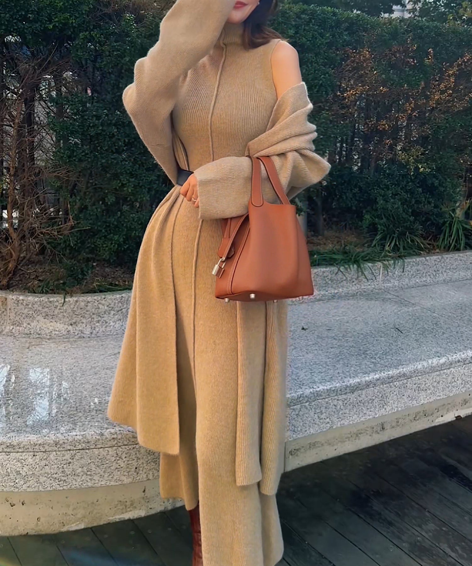 ショルダースリット ハイネックワンピ＆ロングカーデセット