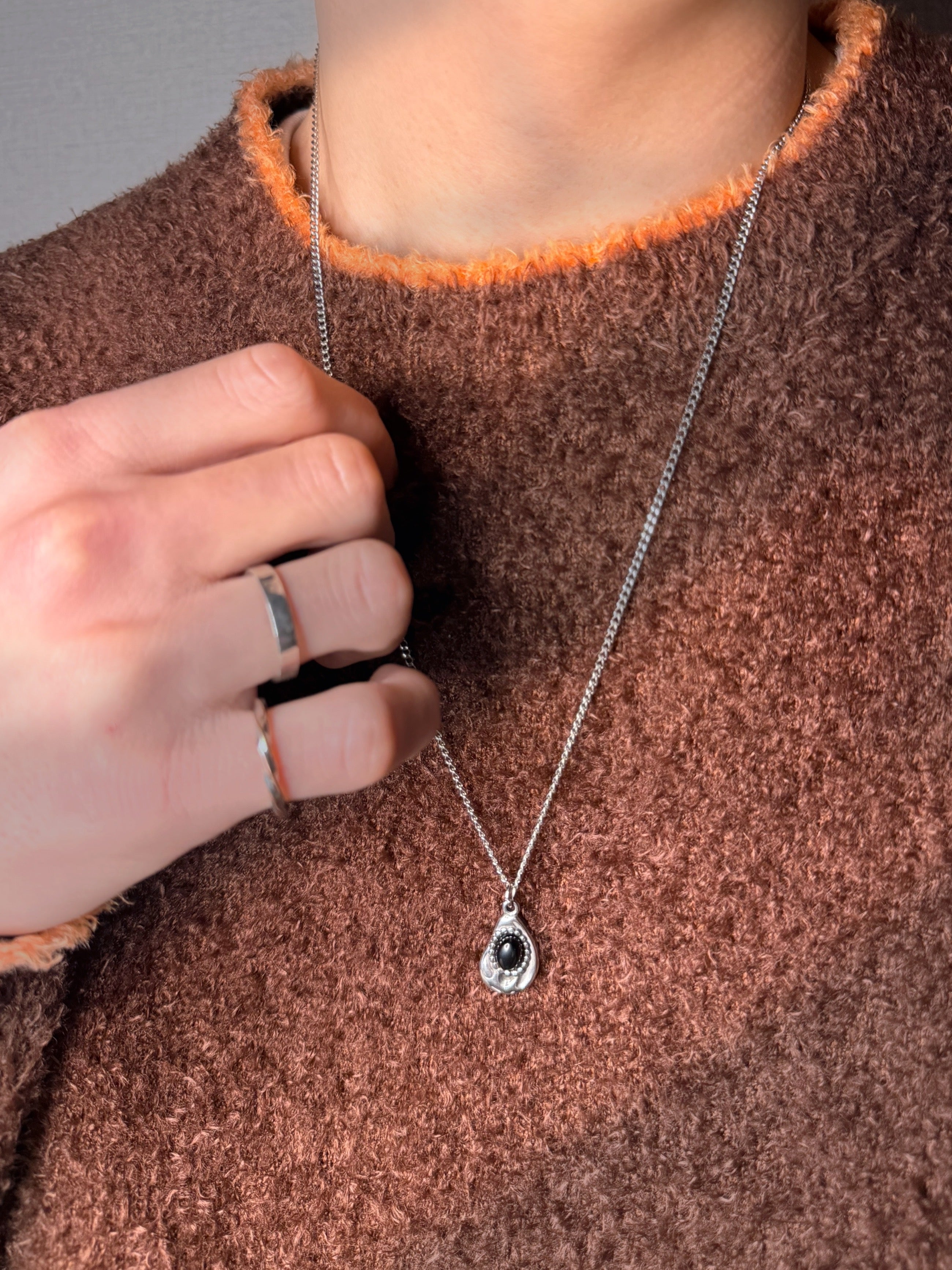 ブラックドロップ  316Lサージカルネックレス– THEO accessory collection –