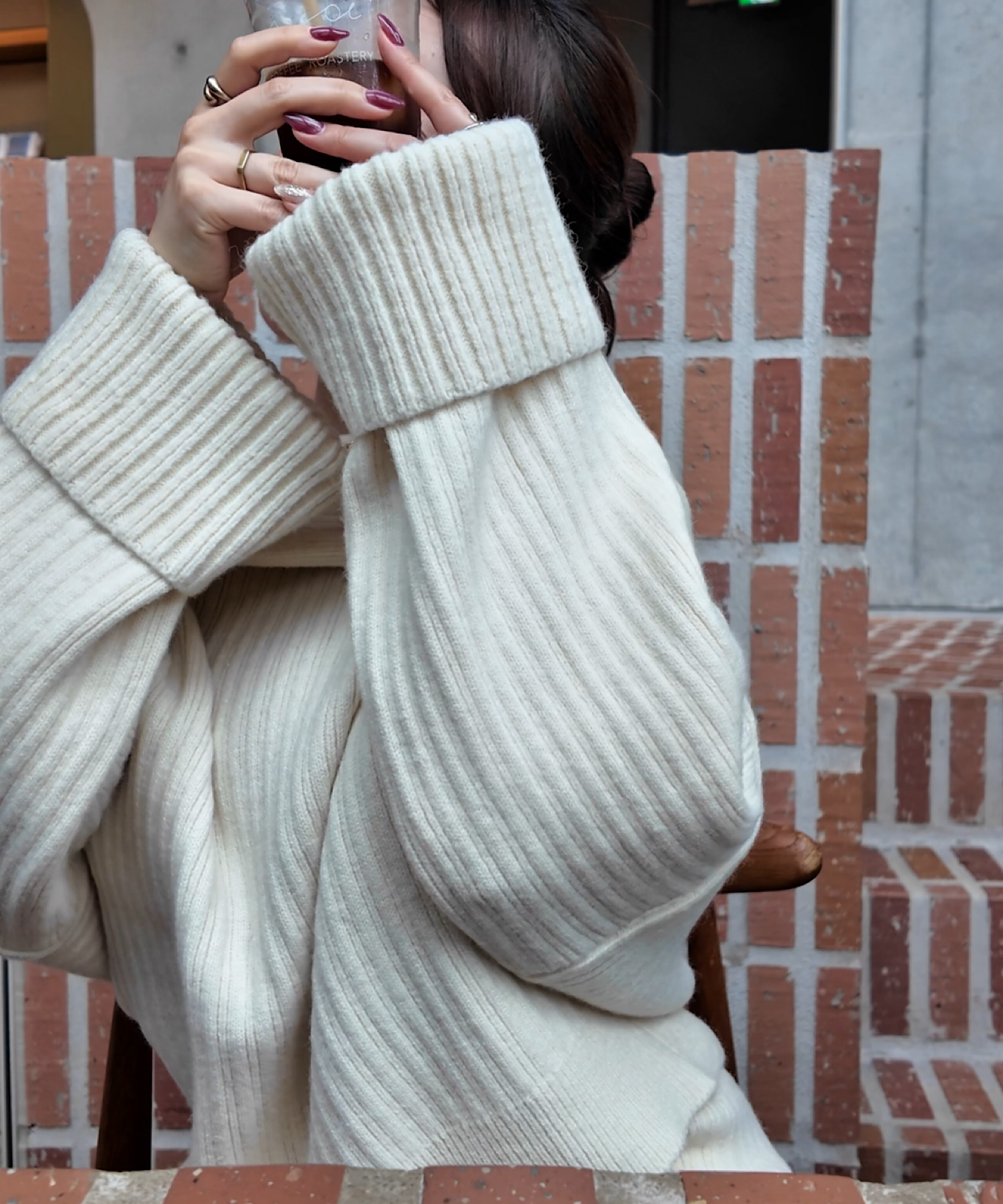 【一部予約商品】オフショルオーバートップス＆パンツセット