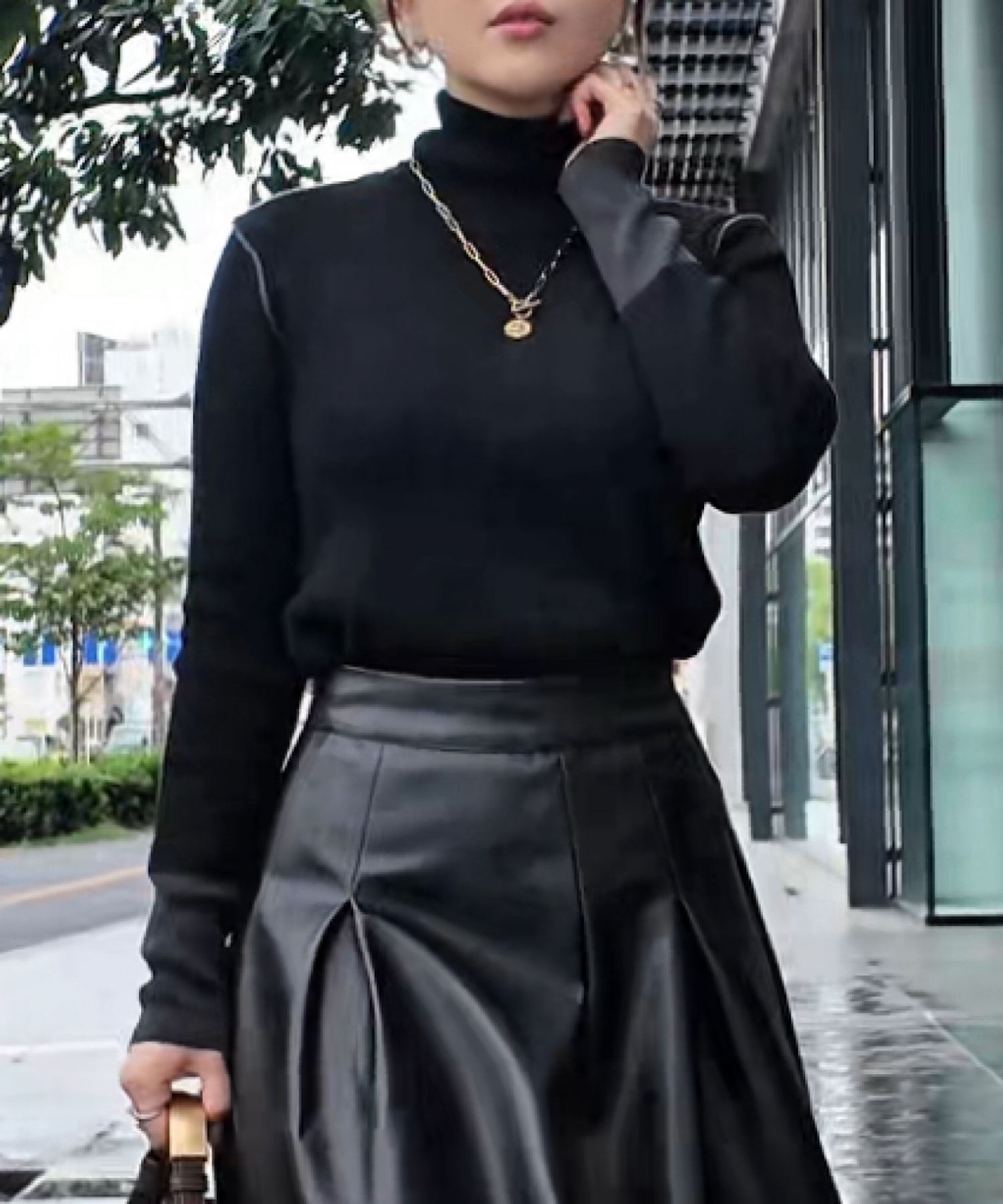 ウールポイント配色タートルネックニット【公式限定】