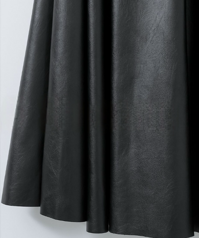 BLACK / S