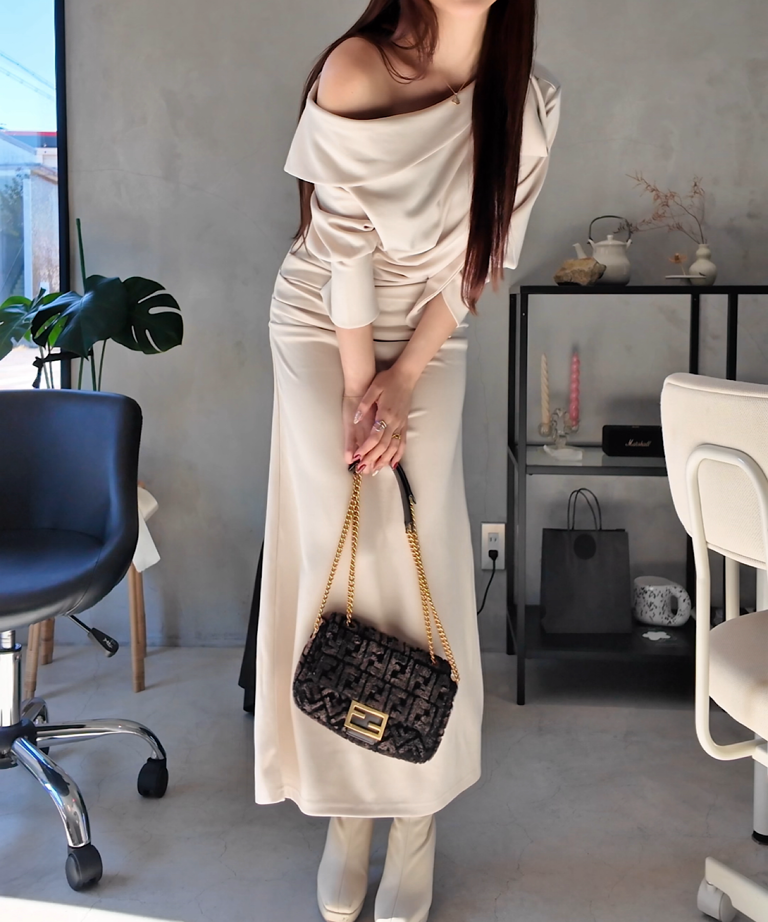 スカーフドレープワンピース/ Scarf Drape Dress – Graceful Off-Shoulder Silhouette