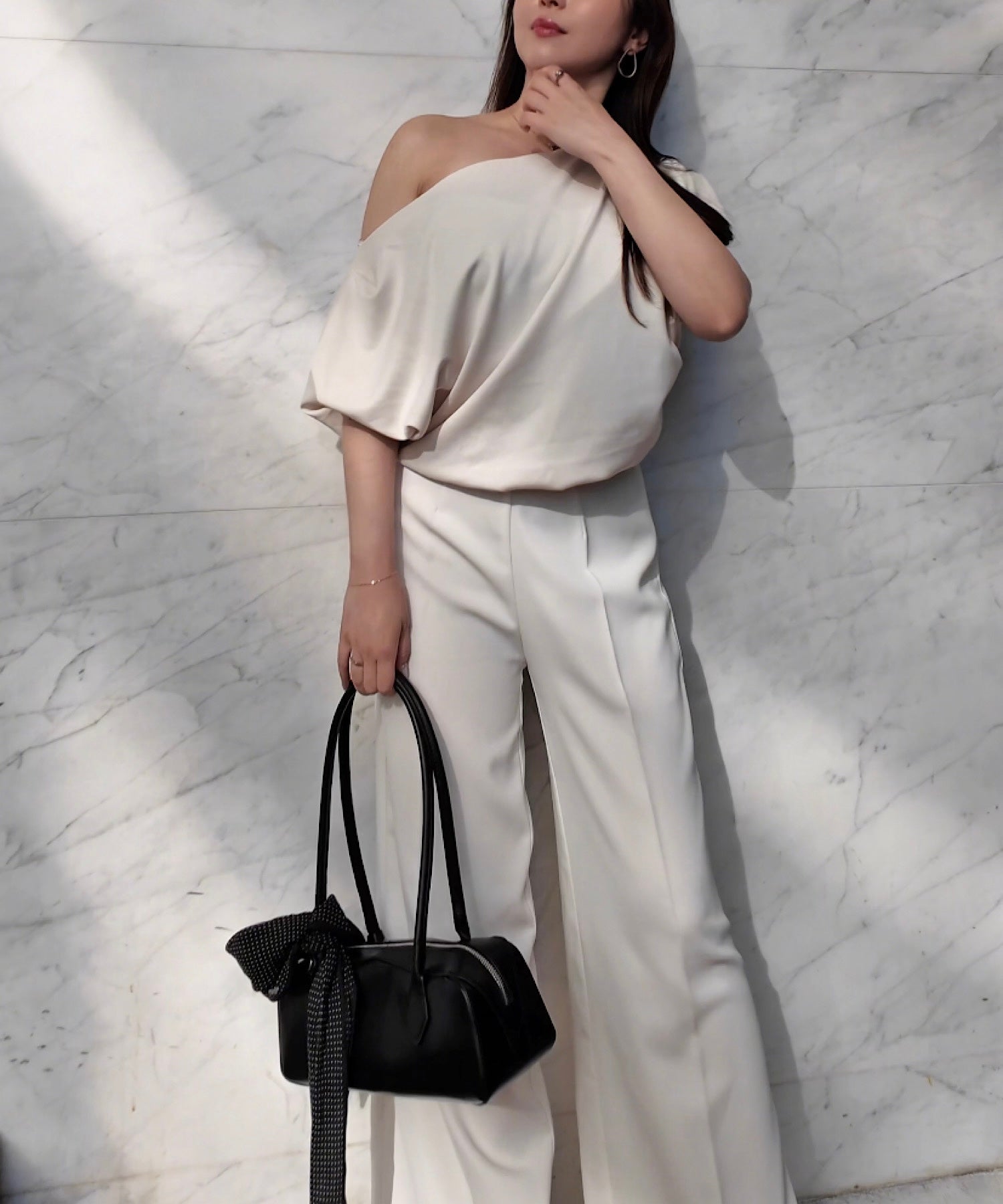 バルーンドレープトップス（着るだけで完成する立体デザイン）