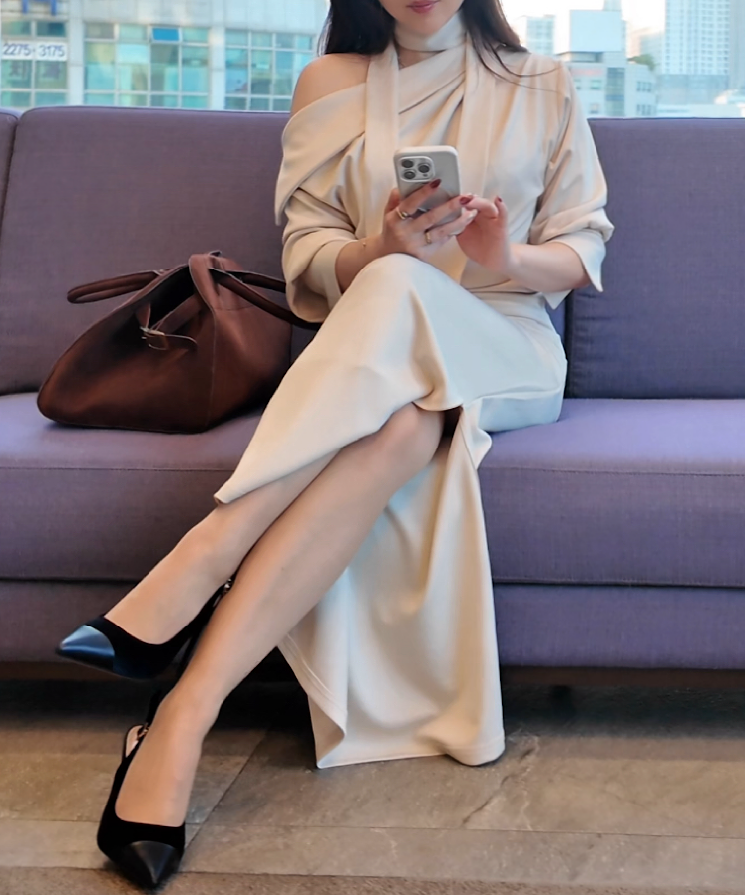 スカーフドレープワンピース/ Scarf Drape Dress – Graceful Off-Shoulder Silhouette