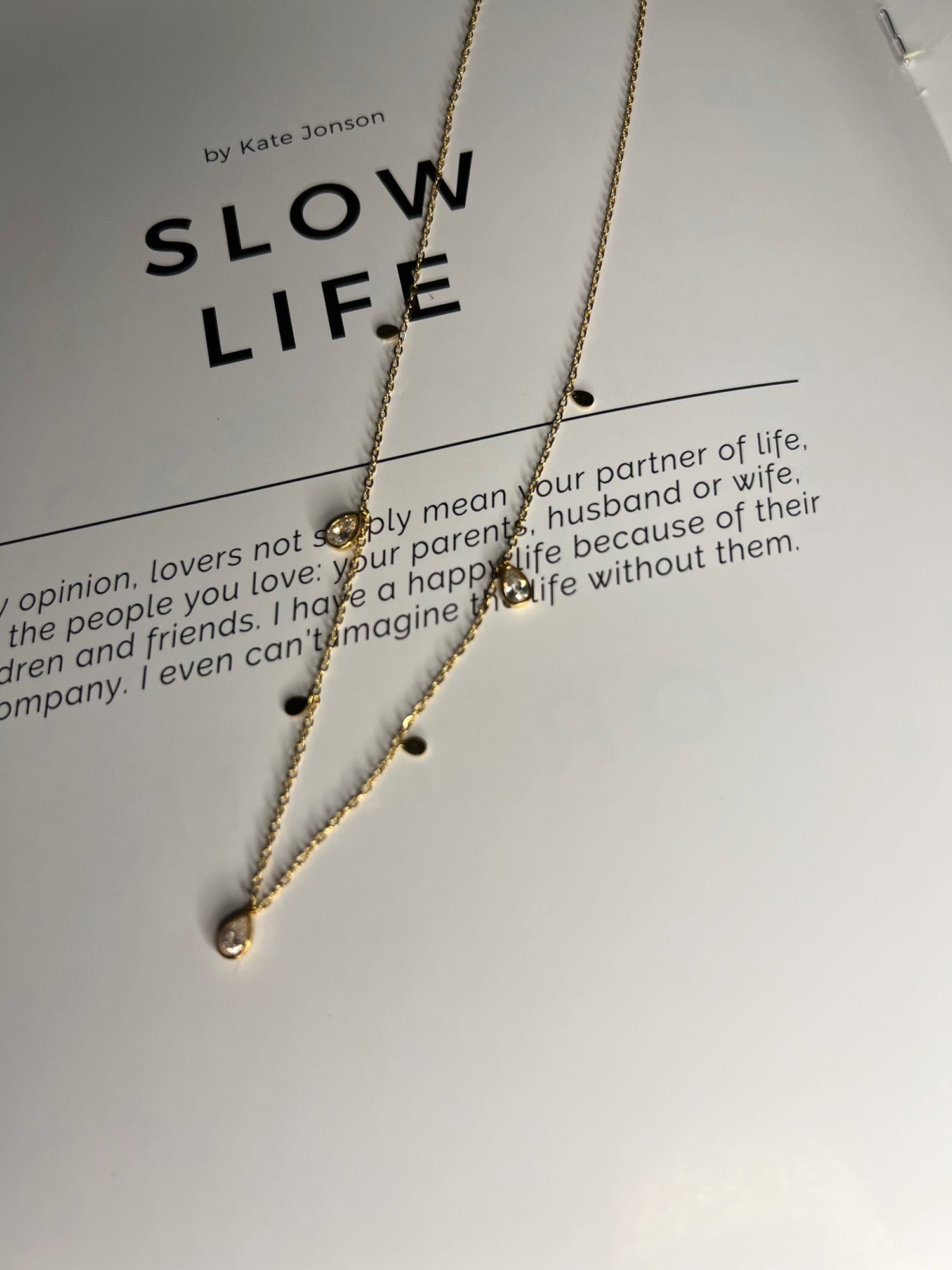 ティアドロップキュービックジルコニアネックレス