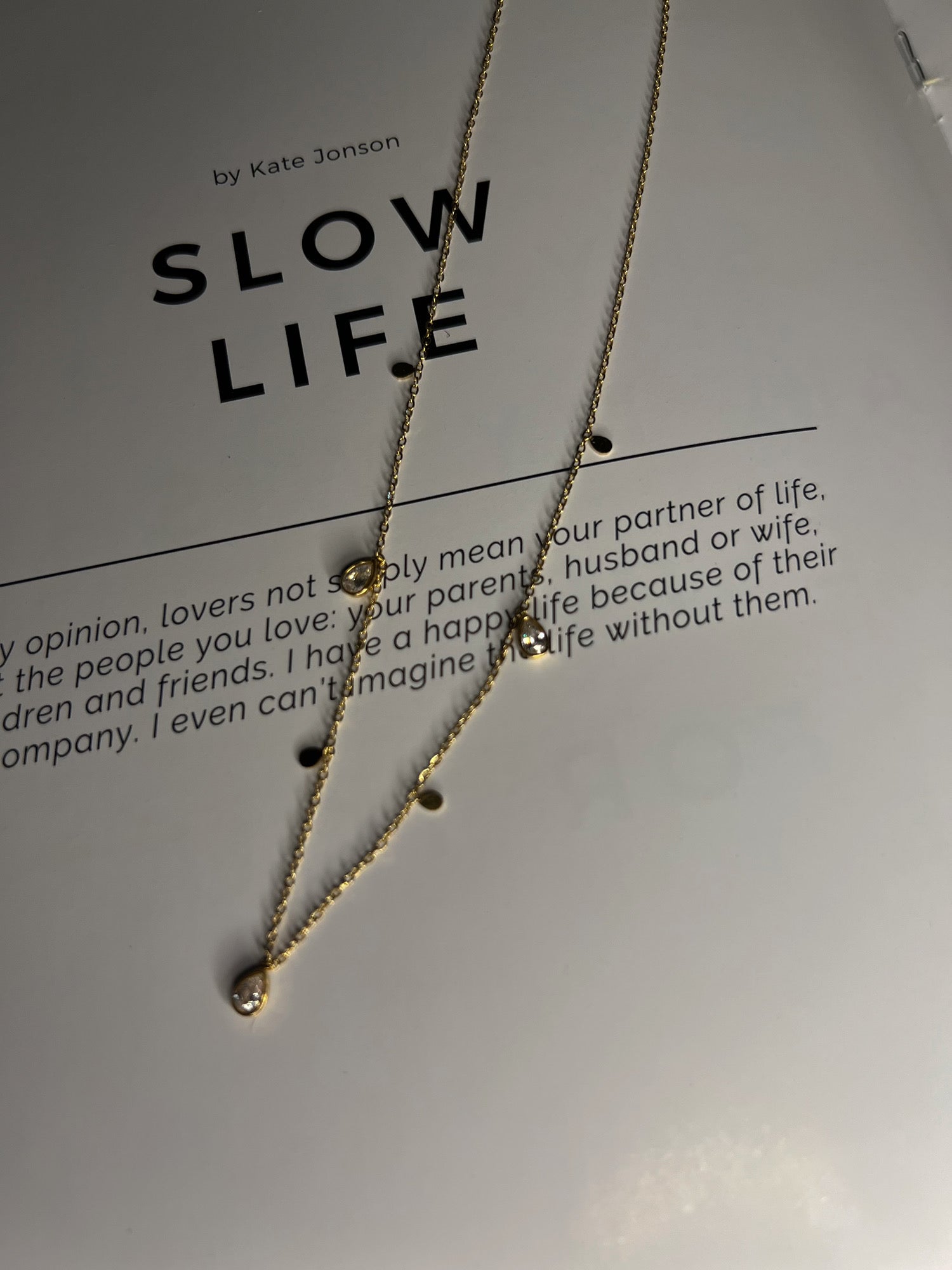 ティアドロップキュービックジルコニアネックレス