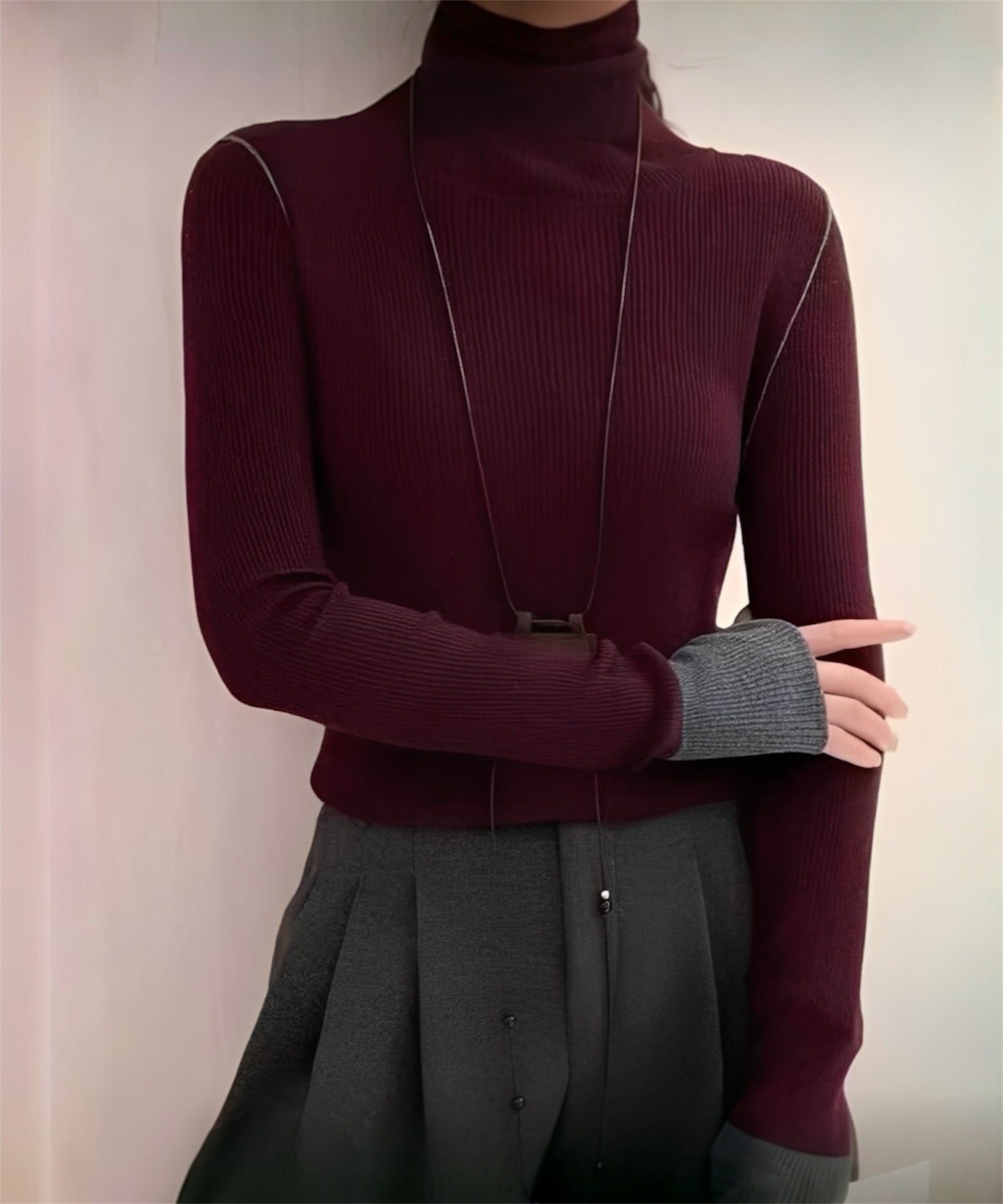 ウールポイント配色タートルネックニット | THEODORIC.dy公式通販