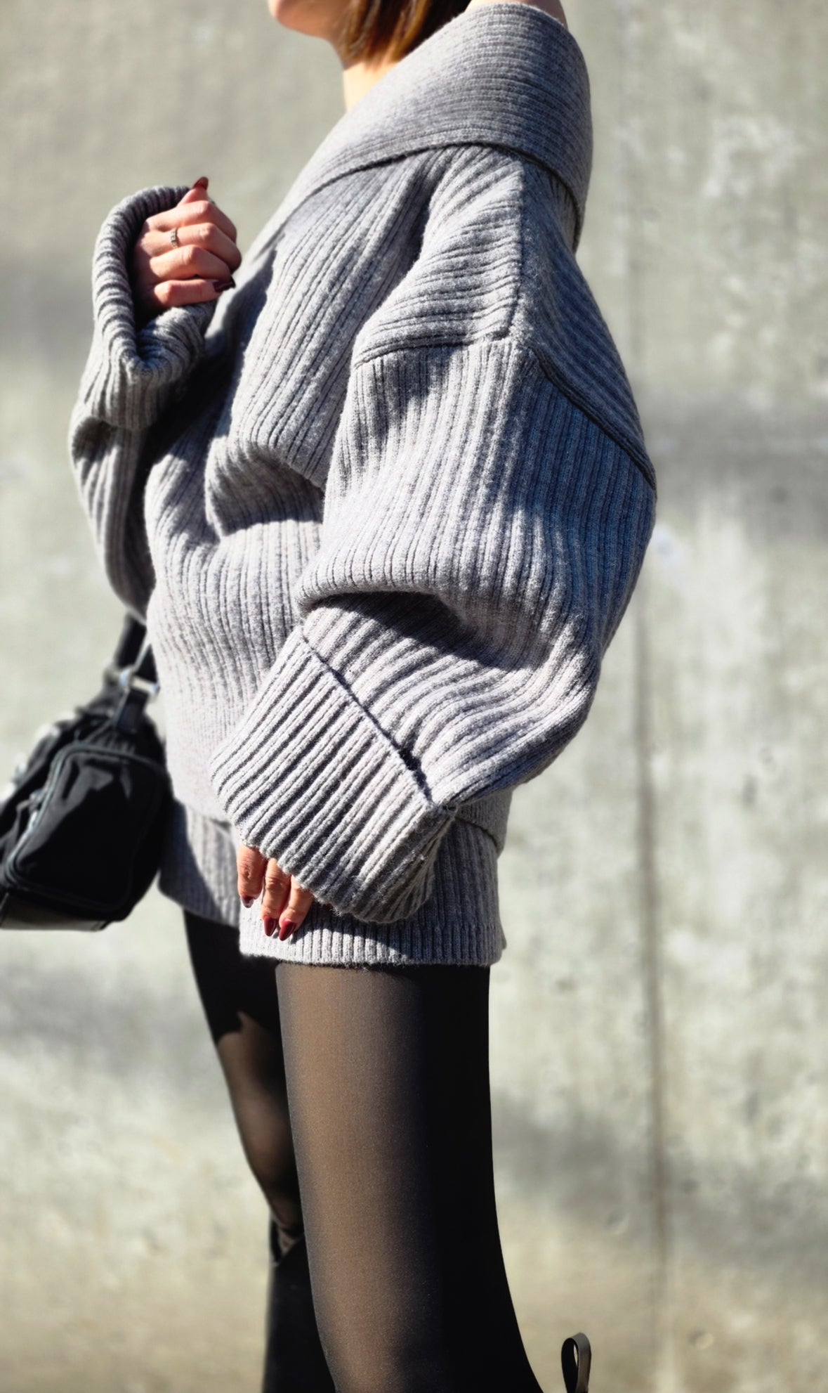 オフショルオーバートップス＆パンツセット