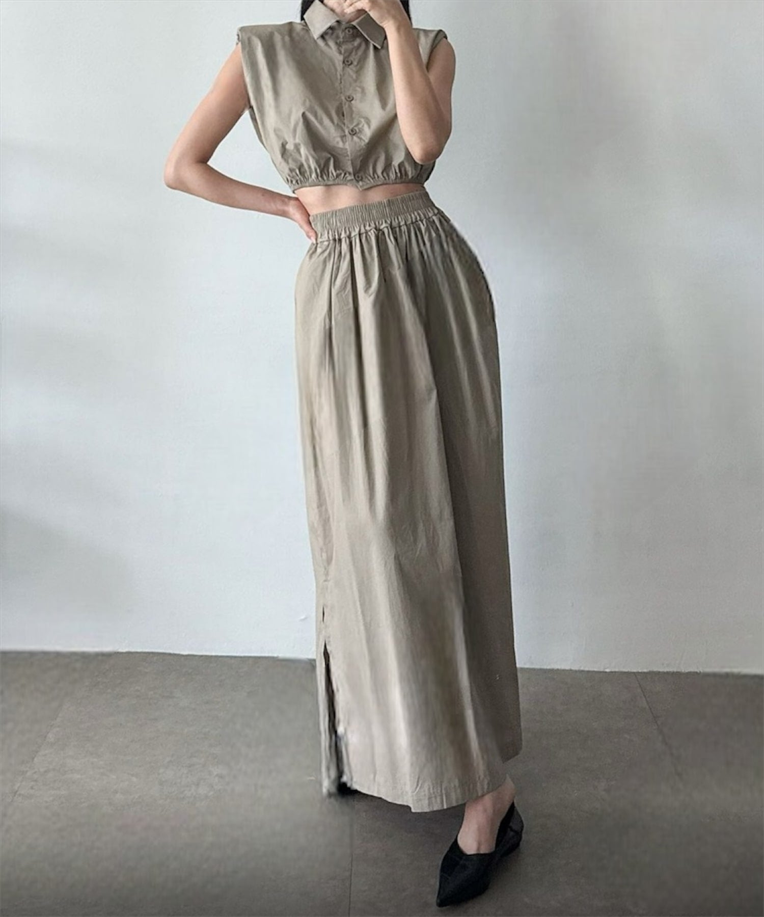 コンパクトシャツ＆スカートセット（美バランスで魅せるセットアップ）／Compact Shirt & Skirt Set